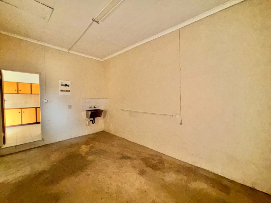 2 Bedroom Property for Sale in Oudorp North West